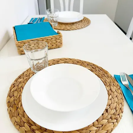 Sea Couette-café 3*